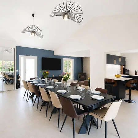 190m2, Max 14 Pers, 5mn *